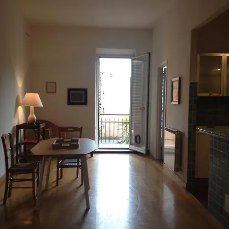 Pigneto House روما